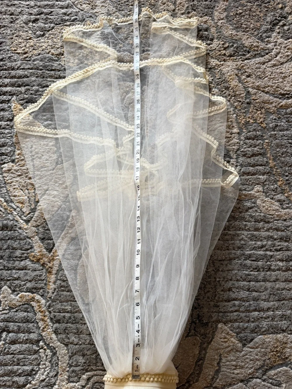 VINTAGE Bridal Veil